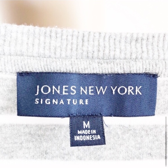 Jones New York light gray striped sweater - Picture 5 of 7